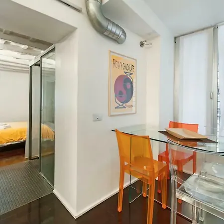 Mario Flat Daire Roma