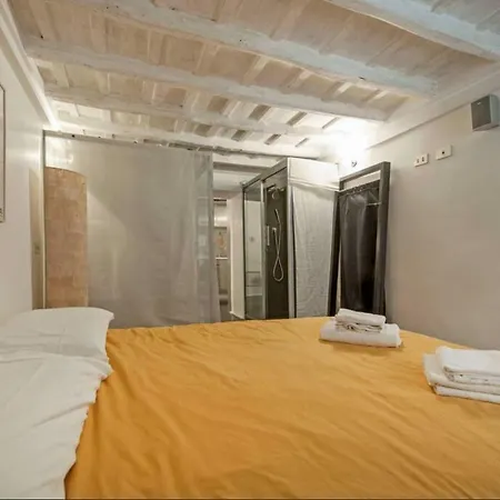 Fiori Flat Apartment Rome